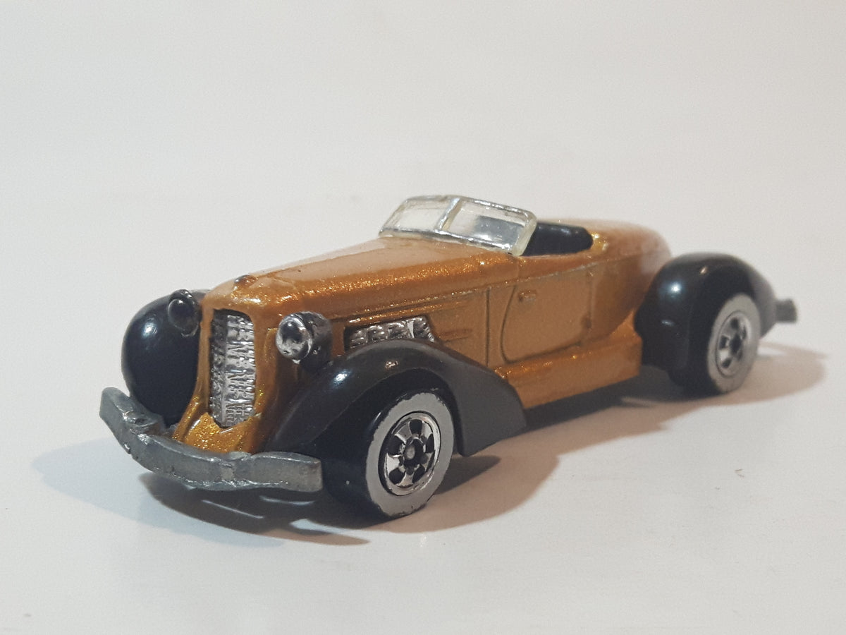 1983 Hot Wheels Auburn 852 Metalflake Gold Die Cast Toy Car