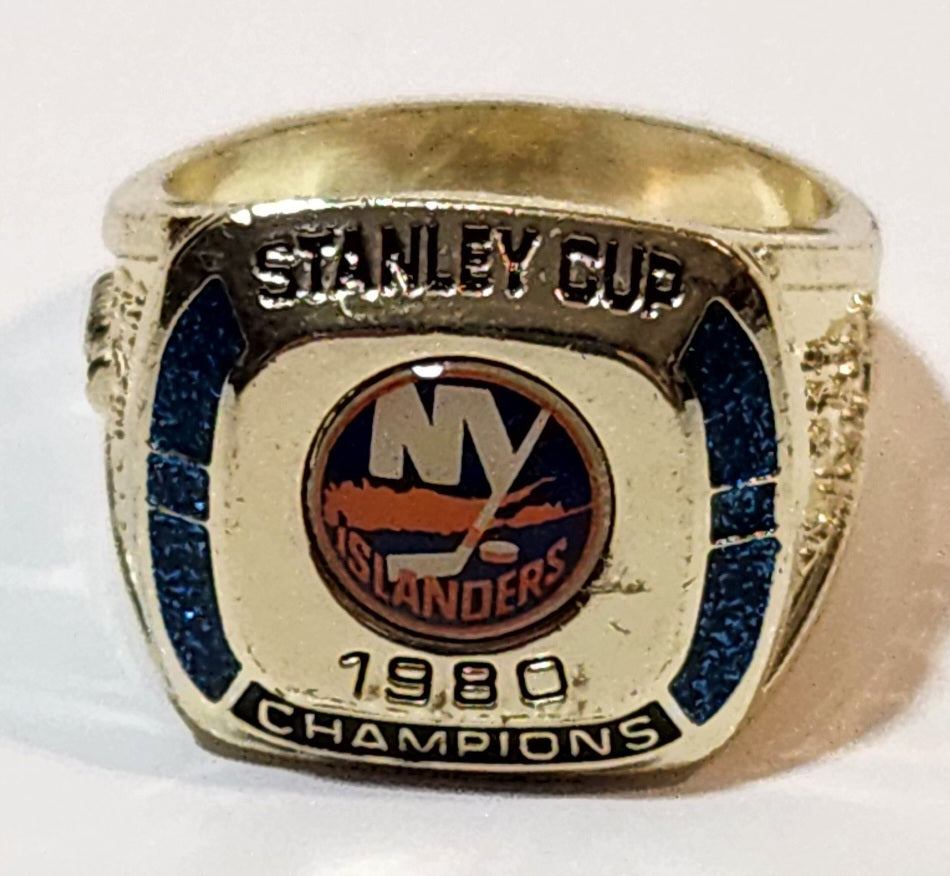 Fake 1936 Stanley Cup rings seized at customs