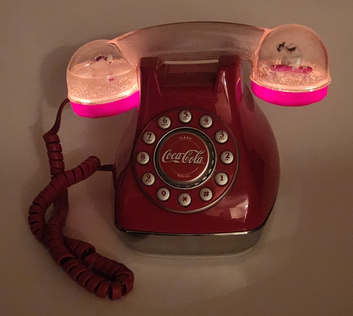 2001 Coca Cola Red Polar Bear Snow Globe Snow Dome Light Up