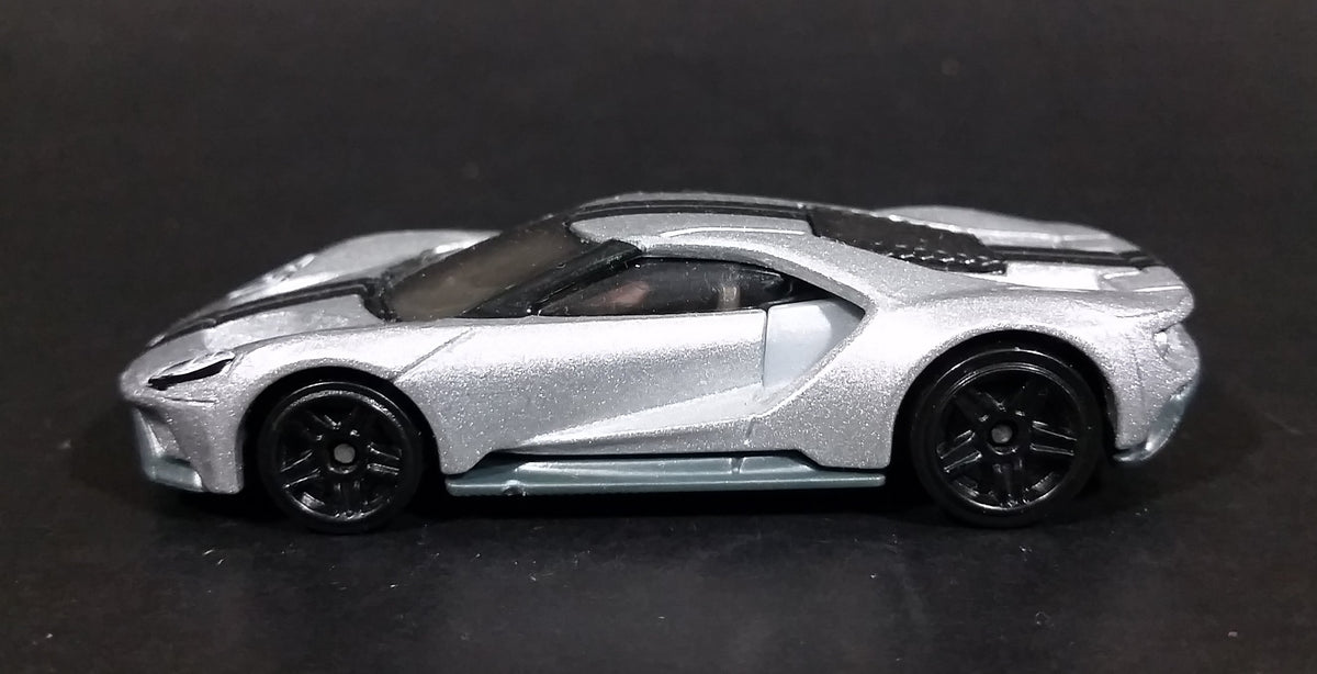  Hot Wheels 2017 Nightburnerz '17 Ford GT 211/365, Silver : Toys  & Games