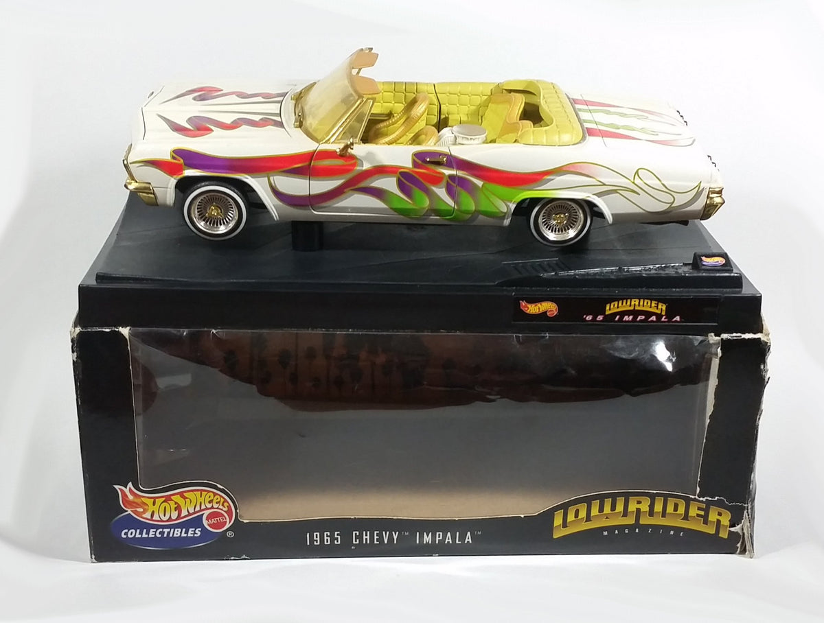 HOT WHEELS 1/18 1965 シボレー インパラ ローライダー Hot Wheels Collectibles 1965 Chevy Impala Lowrider White 1/18