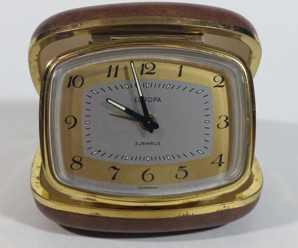 Vintage Europa Germany 2 Jewels Brown Cased Travel Pocket Wind-Up