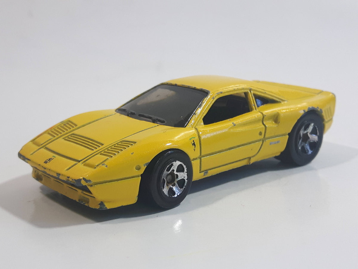 2008 Hot Wheels 1984-87 Ferrari 288 GTO Pearl Yellow Die