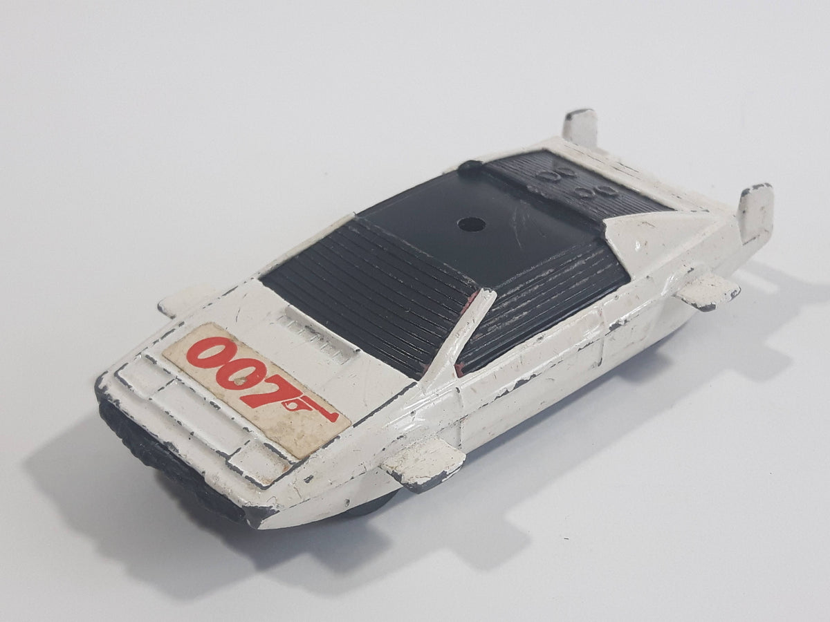 Vintage Corgi Juniors Lotus Esprit 007 James Bond White Die Cast