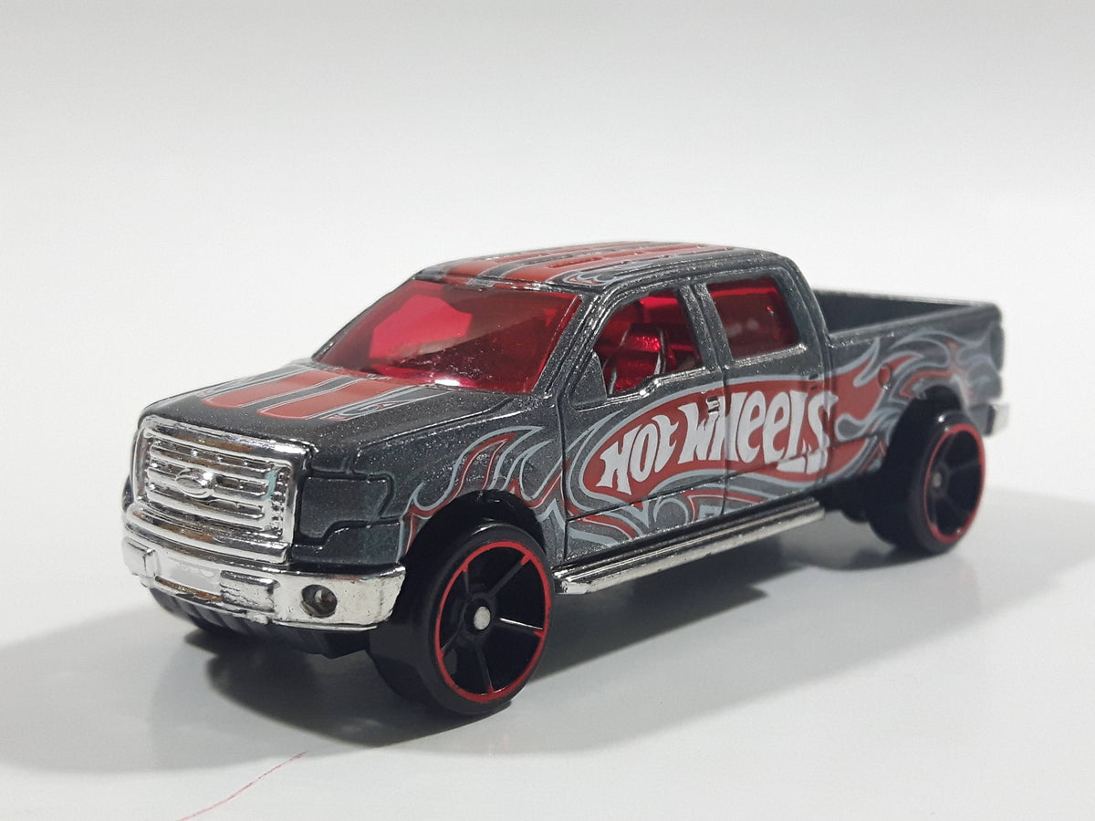 2009 Hot Wheels 2009 Ford F-150 Truck Metalflake Grey Die Cast Toy Car  Vehicle