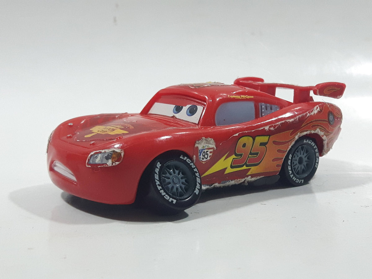 NWT Red DisneyPixar Cars Lightning McQueen #95 Brazil