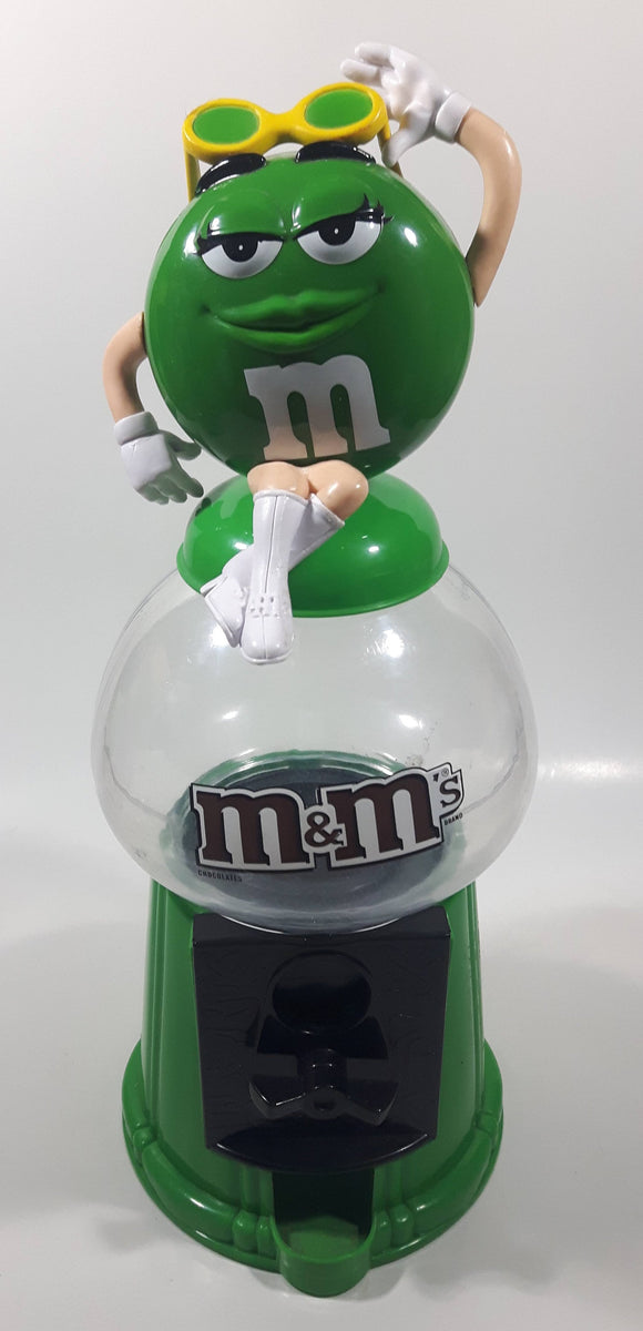 Galaxy - M＆M＆Mです！ M&M's Ms Green Character Gumball Style Plastic Candy