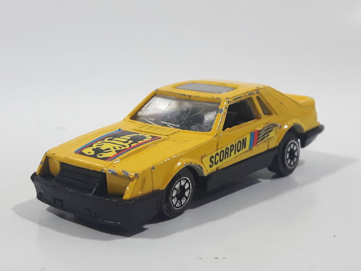 Ford Mustang Cobra 1979 yellow (Greenlight) 1:18 Ford Mustang Cobra 1979 yellow (Greenlight) 1:18
