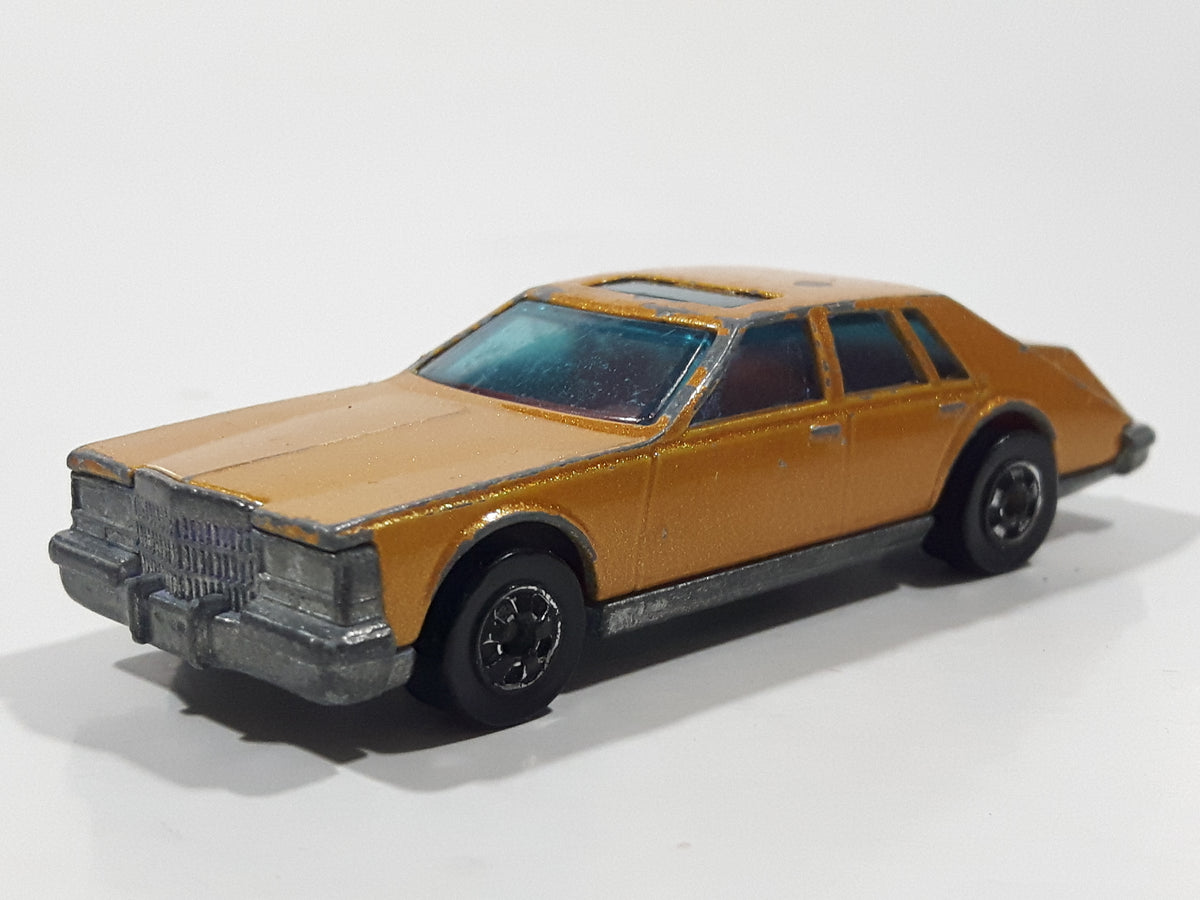 旧いホットウィール リアルライダース80年代 Cadillac Seville Hot Wheels '82 Cadillac Seville Kids Diecast Model HW The 80s Toy