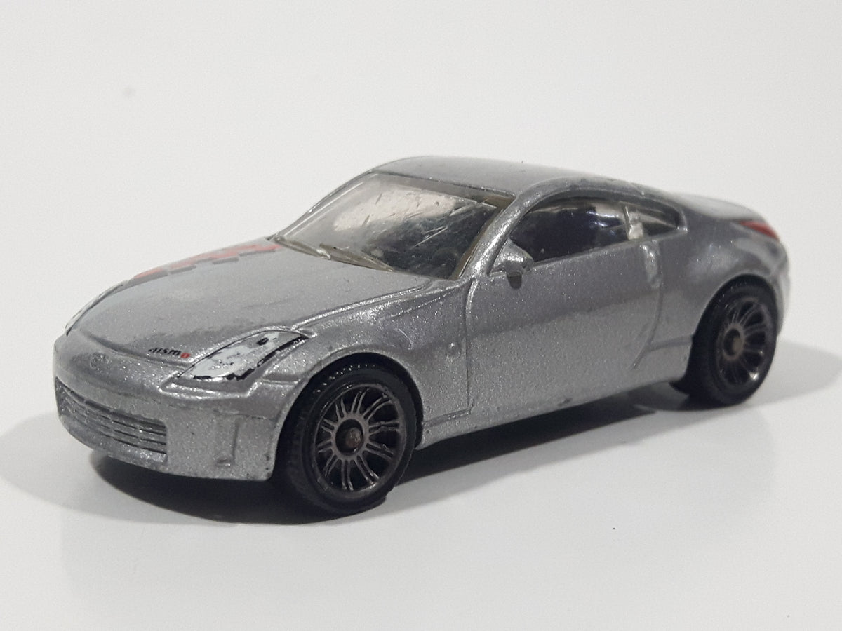 Rare 2008 Matchbox Sports Cars Nissan 350Z Metalflake Silver Die