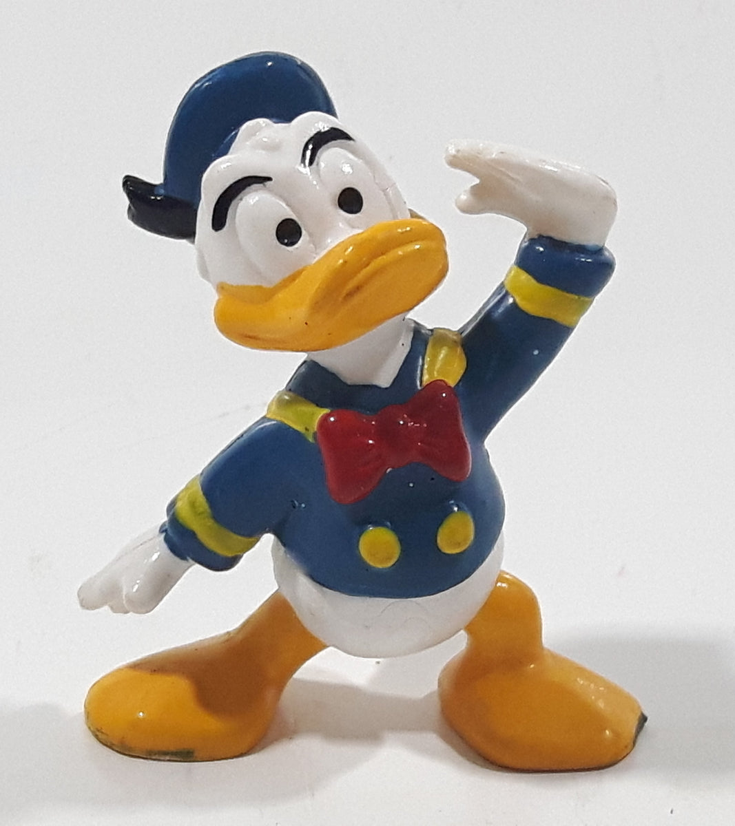 Vintage Walt Disney Productions Donald Duck Sailor Salute 2 1/8 