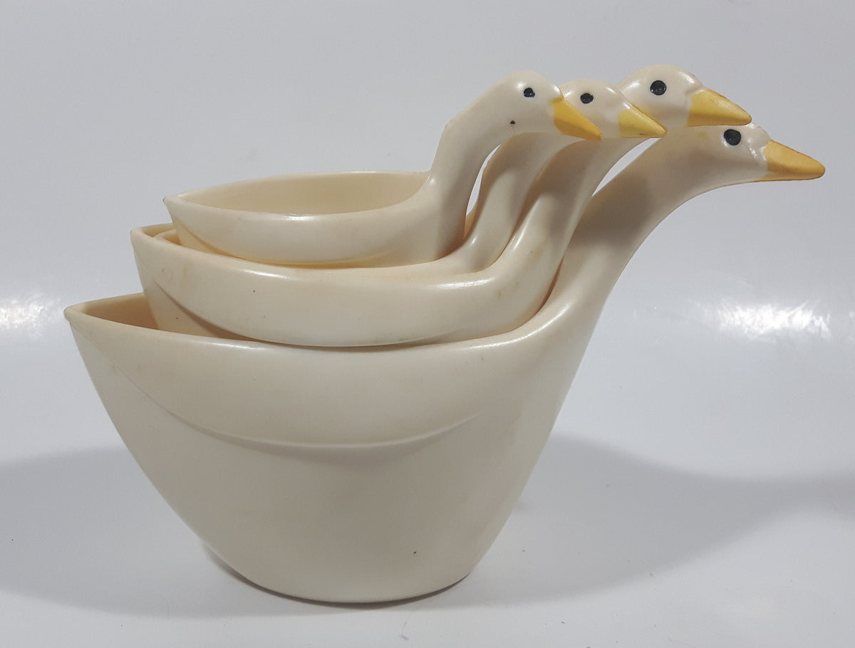 Vintage Geese Stackable Measuring Cups-set of 4 Goose Measuring