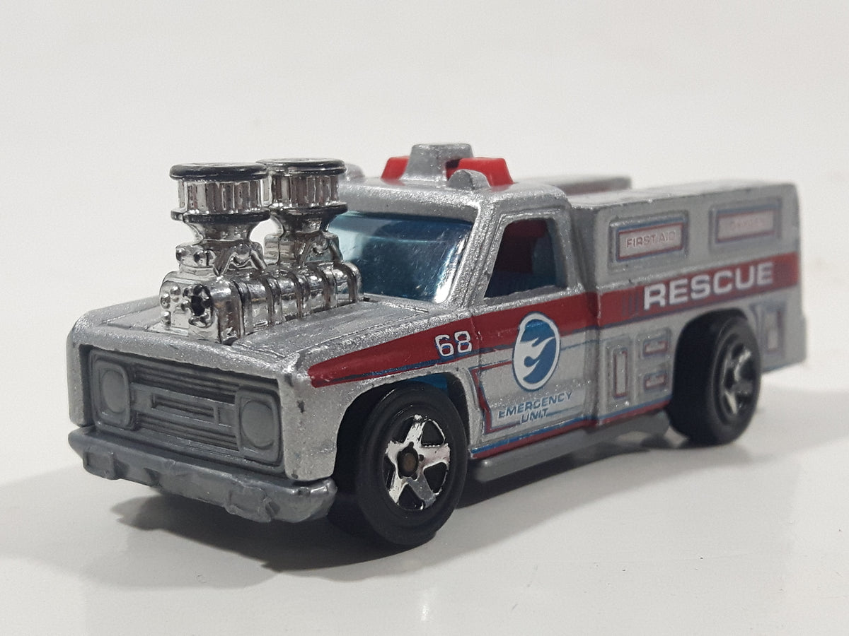 2008 Hot Wheels Rescue Rods Rescue Ranger Truck Silver Grey Die