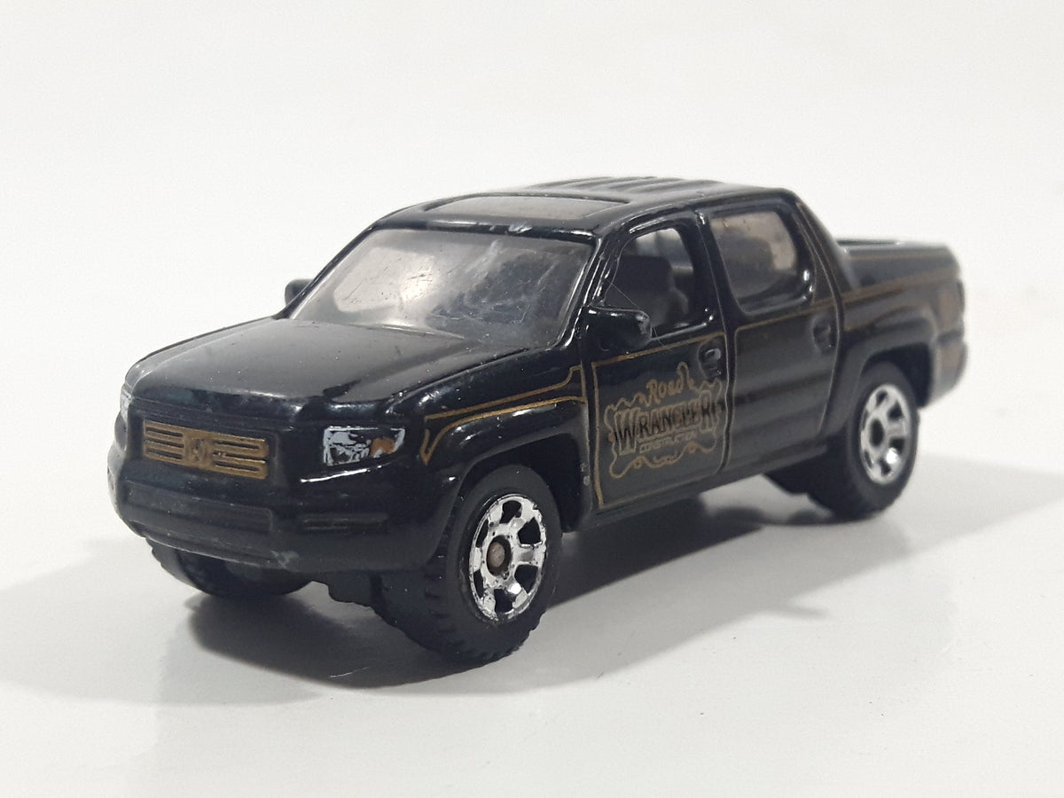 2022 Matchbox MBX Road Crew II 2007 Honda Ridgeline Truck Road