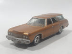 2007 Johnny Lighting Those 70s No. 944 1974 Chevrolet Caprice Estate Station Wagon Metalflake Gold Die Cast Toy Car Vehicle with Opening Hood