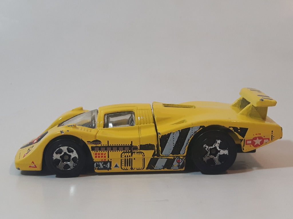 Hot Wheels 1998 Flyin' Aces Series Yellow Sol-Aire CX4 Die Cast Car - 1:64 Scale - View #13