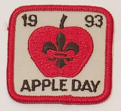 Scouts Canada Apple Day 1993 Fabric Patch Badge