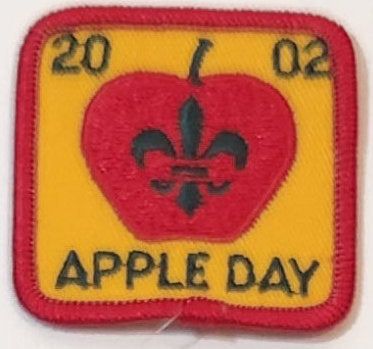 Scouts Canada Apple Day 2002 Fabric Patch Badge