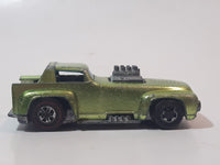 Vintage 1971 Hot Wheels Short Order Spectraflame Light 'Apple' Green Die Cast Toy Car Vehicle Red Lines