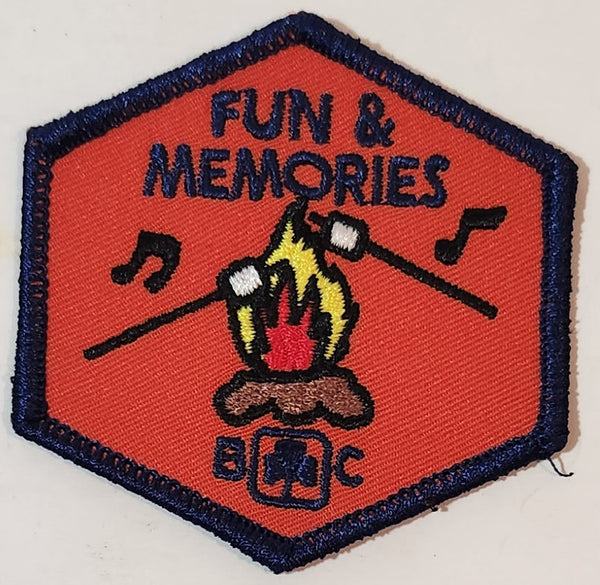 Girl Guides Fun & Memories 2 1/2" x 2 1/2" Embroidered Fabric Patch Badge
