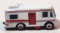 2000 Matchbox Canyon Base Truck Camper White Die Cast Toy Car Recreational Vehicle RV with Opening Side Door