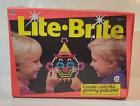 Vintage 1994 Milton Bradly Lite Brite Model No. C4780 LR24153 110V 25W Lite Brite Toy Light Up Picture Toy with Bag of Pegs in Box