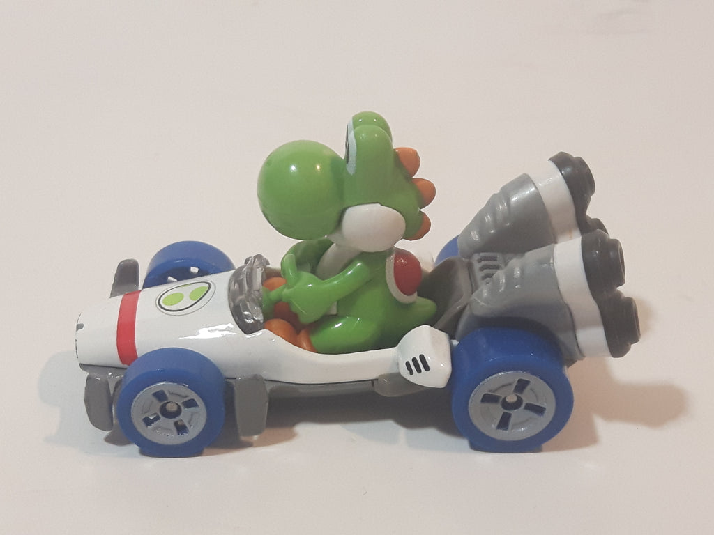 2020 Hot Wheels Nintendo Mario Kart Yoshi B Dasher White Die Cast Toy ...