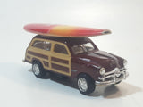 Kinsmart 1940 Ford Woody with Hawaii Surfboard 1:82 Scale Pull Back Plastic Toy Car Vehicle