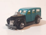 1993 Hot Wheels '40's Woodie Teal and Black Wood Panel Die Cast Toy Car Vehicle