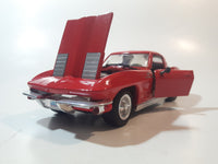 1988 Revell 1963 Corvette Stingray Red 1:24 Scale Die Cast Toy Car Vehicle with Opening Doors and Hood