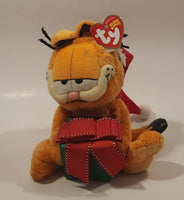 2005 Ty Beanie Babies Paws Garfield Christmas Santa Holding Present 9 1/2" Tall Toy Plush Stuffed Character with Tag