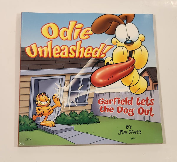 2005 Ballantine Books Paws Garfield Odie Unleashed! Book By Jim Davis