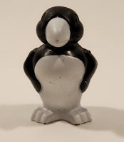 2011 WBEI Happy Feet Movie Puffin 1 1/2" Tall Toy Figure