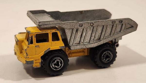 Majorette No. 274 Benne Carriere Quarry Super Dump Truck 1/100 Scale Yellow Grey  Die Cast Toy Car Vehicle