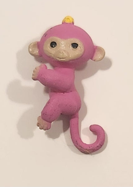 Zuru Fingerlings Monkey Pink 1" Tiny Miniature Plastic Toy