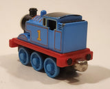 2009 Mattel Thomas & Friends #1 Thomas The Tank Engine 3" Long Magnetic Die Cast Toy Vehicle R8847