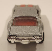 1995 Hot Wheels '60's Muscle Cars Olds 442 W-30 Silver Die Cast Toy Car Vehicle