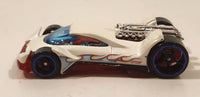 2010 Hot Wheels Criss Cross Crash Vulture White Die Cast Toy Car Vehicle