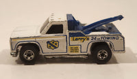 1977 Hot Wheels Flying Colors Ramblin' Wrecker Tow Truck Rig White Die Cast Toy Car Vehicle - Malaysia