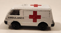 Maisto Ford Econovan Ambulance 328 White Die Cast Toy Car Vehicle