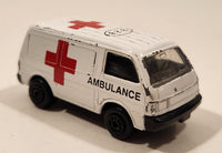 Maisto Ford Econovan Ambulance 328 White Die Cast Toy Car Vehicle