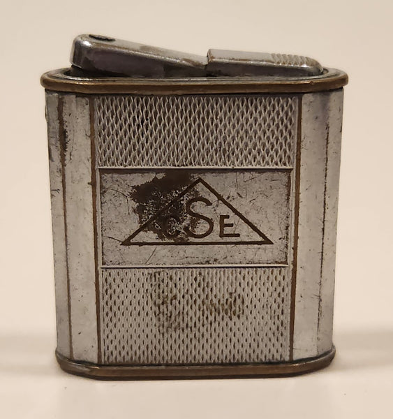 Vintage Unbranded CSE Engraved Lighter