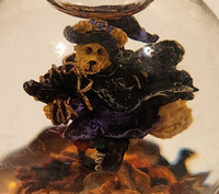 2001 Boyds Bear & Friends The Bearstone Collection Halloween Tabitha's Ride Batty Flight Resin Snow Globe #393006