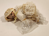 1992 The Ashton Drake Galleries Picture Perfect Dolls by Yolanda Bello Lisa 5 1/2" Tall Porcelain Doll New Condition in Box #92037