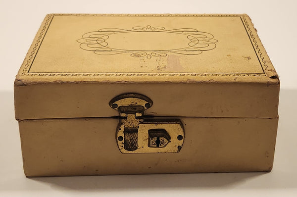 Vintage Ivory Cream Colored Faux Leather Covered Soft Mint Lined Jewelry Dresser Box