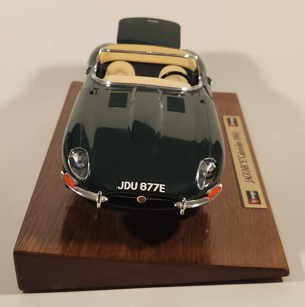 Burago 1961 Jaguar 