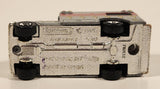 2000 Matchbox Police Patrol 1996 Ford Ambulance Grey Silver Die Cast Toy Car Vehicle