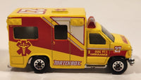 1998 Matchbox To The Rescue 1996 Ford Ambulance Yellow Die Cast Toy Car Vehicle