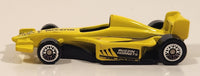 2000 Hot Wheels Honda Buzzin Hornets Yellow Die Cast Toy Race Car Vehicle