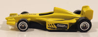 2000 Hot Wheels Honda Buzzin Hornets Yellow Die Cast Toy Race Car Vehicle